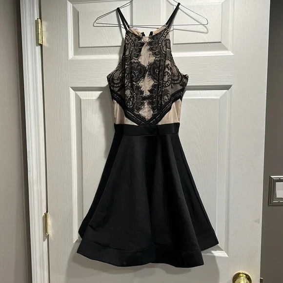 City studio black and tan dress